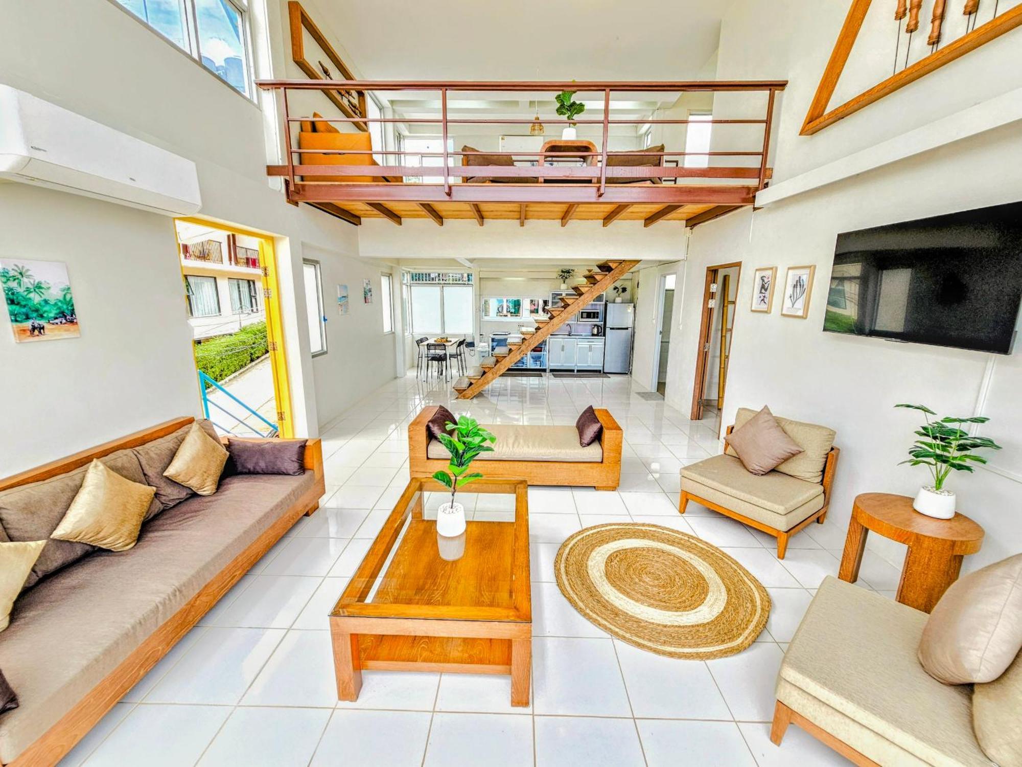 Beach Front Queen'S Castle - Kid Friendly, Holiday Like Royalty Banaumakham Szoba fotó